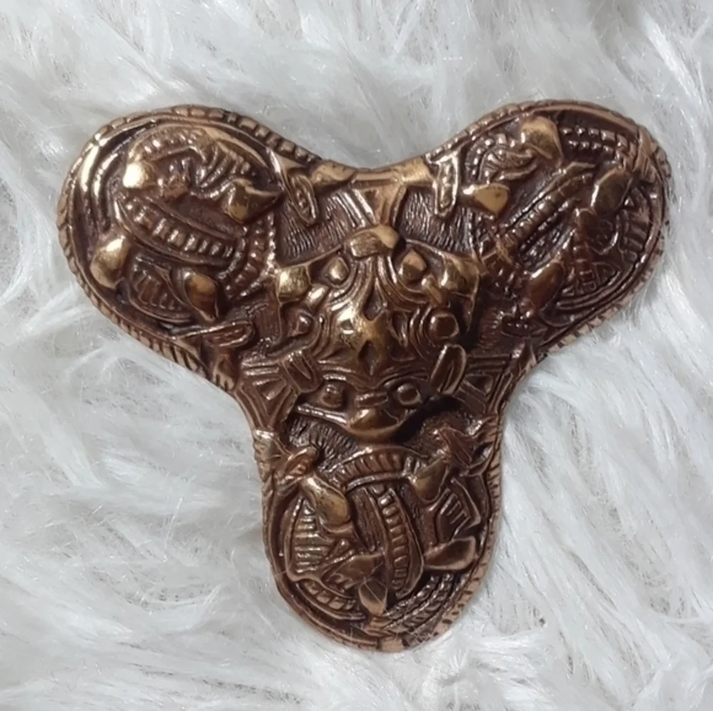 Vintage Triple Node Brassy Copper Brooch